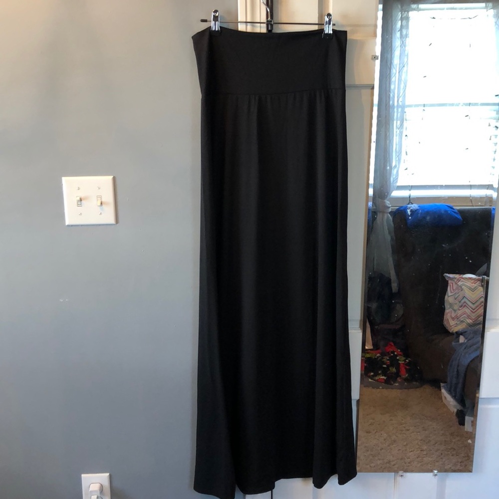 Black maxi skirt